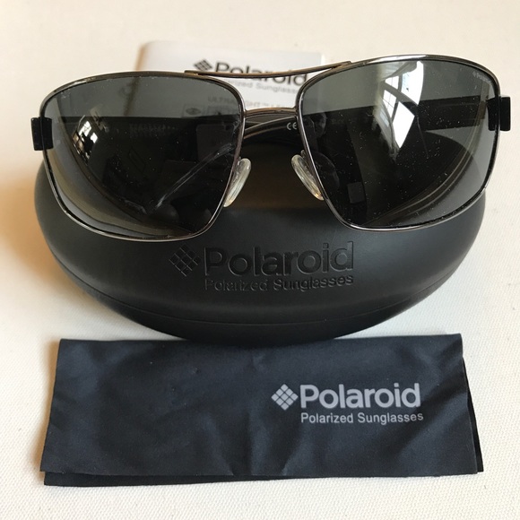 Polaroid Accessories - 🎈MAKE AN OFFER/POLAROID UNISEX METAL SUNGLASSES